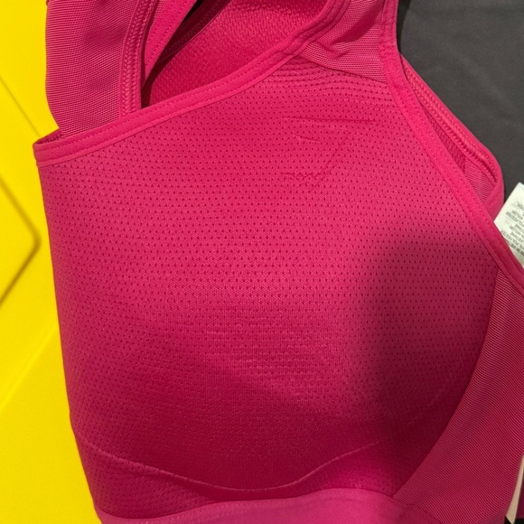 NWOT Gymshark Lightweight High Support Sports Bra - Pink - Size Medium - Picture 7 of 7